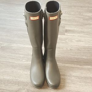Hunter rain boots